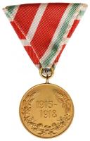 Bulgária 1933. "Háborús emlékmedál 1915-1918" aranyozott fém kitüntetés mellszalagon T:1,1...