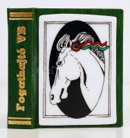 Habis László, Miskolczi László, Roth Ferenc: VII. fogathajtó világbajnokság, Szilvásvárad. Miskolc, 1985. Minikönyv, 116. (piros) számozott példány, készült 700 példányban, könyvárusi forgalomba nem került. Műbőr kötésben, az elülső borítón porcelán plakettel, jó állapotban.