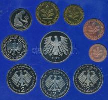 NSZK 1979. 1pf-5M 10klf darab szettben, eredeti plasztiktokban T:PP
GFR 1979. 1 Pfennig - 5 Mark 10 ...