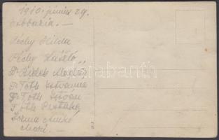 1910. június 29. Az Abbázián nyaraló úri közönség csoportképe, fotólap feliratozva, 9x14 cm