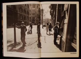 Révész Tamás: Szicília. Bp., 1987, Képzőművészeti Kiadó. Kartonált papírkötésben, jó állapotban