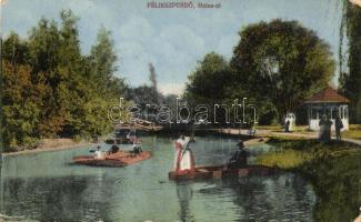 Félixfürdő, Halas tó, csónakok / lake, boats (EK)