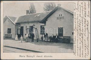 Máriabesnyő, Vasútállomás