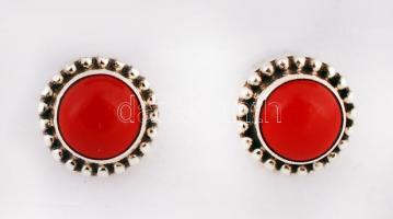 Korall gyöngysor, h: 40 cm, fülbevalóval /
Coral necklace, 40 cm, with earring