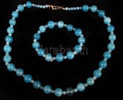 Kék gyöngysor karkötővel, h: 40 cm / necklet with bracelet