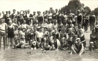 Balaton, fürdőzők, Nagy István photo (fl)