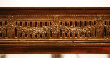 Bulle Clockette elektromos asztali óra, réz házban, metszett üveggel, működik, 10×13 cm, m:24,5 cm