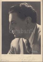 1949 Villoresi: Tito Schipa (1889-1965) olasz tenor Jámbor László karmesternek dedikált fotója, kép sarka kissé törött, 16x23 cm