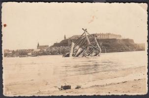 Újvidék, volt vasúti híd, vár, templom / railway bridge, castle, church, photo (EK)