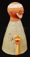 Kiss Roóz Ilona (1920-2010): Öregapó. Festett mázas kerámia, hibátlan, jelzett, m:13 cm