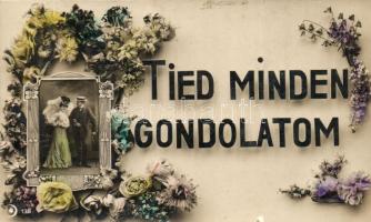 Love greeting card, couple, flowers (EK)