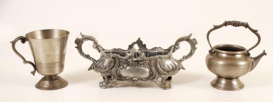 3 db antik stílusú asztali tárgy: ovális tartó, pohár, díszedény, 21x11, m: 9 és 12 cm