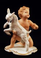 W jelzésű német porcelán kisfiú kecskével, hibátlan, jelzett, m: 14 cm