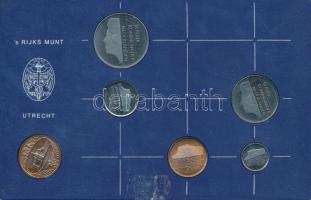 Hollandia 1982. 5c-2 1/2G 5xklf db + "Rijks Munt" érme T:FDC
Netherlands 1982. 5 Cents - 2...