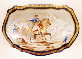 ATB jelzésű porcelán doboz, gazdagon aranyozott, nyitható fedelű, hibátlan, jelzett, 32x24x16 cm