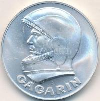Szovjetunió 1991. "Gagarin - Az első ember az űrben" Al emlékérem T:BU tanúsítvánnyal Soviet Union 1991. "Gagarin - First Man in Space" Al medallion C:BU with certificate
