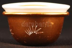 2 db török kávés csésze és 1 db nagyobb tálka apró lepattanással, jelzés nélkül, d: 6 és 10 cm