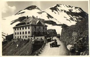 Stelvio Pass, Albergo / hotel, automobiles