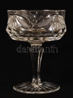 Kristály poharak, csiszoltak, néhányon apró csorba, összesen:53 db