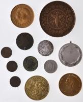 12db-os vegyes fémpénz, emlékérem, sportérem, utánveret tétel, benne 1927. 1P Ag, DN "L. Svobod...