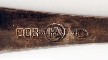 Ezüst (Ag.) desszertes kis kanál, jelzett, h:13,5 cm, nettó:33 g