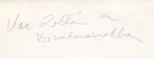 cca 1950-1955 Vas Zoltán (1903-1983) író és politikus a Divatcsarnokban, feliratozva, 13x18 cm