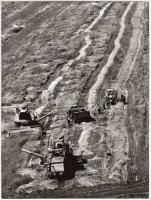 cca 1980 Gebhardt György (1910-1993): Aratás, aláírt vintage fotóművészeti alkotás, 24x18 cm