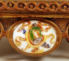 Wong Lee Productions, modern háromkarú gyertyatartó, kézzel festett porcelán részekkel, bronz, jelze...