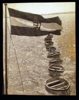 cca 1920-1930 Kerny Isván(1879-1963): A balatoni szezon végén, aláírva, több felületi hibával, 31x25 cm / cca 1920-1930 István Kerny(1879-1963): At the lake Balaton, photo with signature on the verso, with faults, 31x25 cm