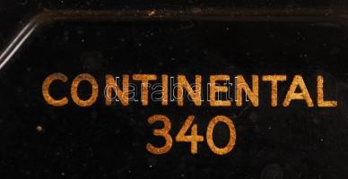 cca 1940 Continental írógép magyar billentyűzettel, tintaszalaggal,eredeti dobozában /
Vintage typew...