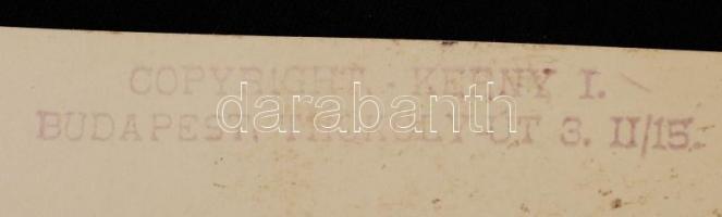 cca 1920-1930 Kerny István (1879-1963) trükkfotója, fotómontázsa, pecséttel jelzett, 9,5x8 cm /
cca ...