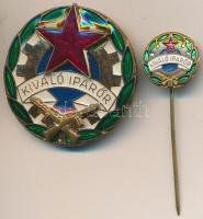 ~1960-1970. "Kiváló iparőr" zománcozott jelvény, dobozban, kitűzővel T:2