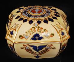 Zsolnay kék-arany mintás ékszeres doboz, kézzel festett, jelzett, hibátlan, 10,5×10,5 cm