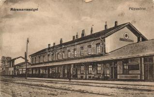 Máramarossziget, vasútállomás / railway station (EK)