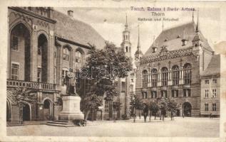 Torun, Thorn; Rathaus, Artushof / town hall, court (small tear)