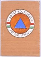 DN "Magyar Köztársaság Polgári védelem" plakett fatalpon (83x56mm) T:2
