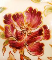 Zsolnay virág mintás váza. kézzel festett, jelzett, hibátlan, m:26,5 cm