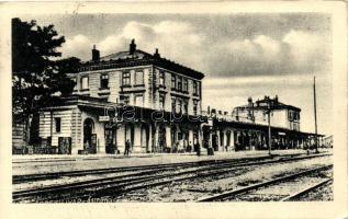 Érsekújvár, vasútállomás / railway station (EK)