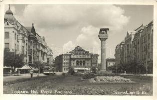Temesvár, Ferdinand király tér, villamos / square, tram