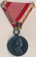 1914. "Ferenc József II. osztályú Ezüst Vitézségi Érem" Ag kitüntetés fémjel nélkül, erede...