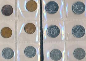 Málta 50db-os fémpénz gyűjtemény műbőr albumban T:vegyes
Malta 50pcs of coins in collector's al...