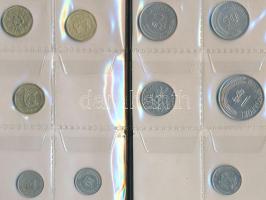 Szingapúr 57db-os fémpénz gyűjtemény albumban T:vegyes
Singapore 57pcs of coins in collerctor's...
