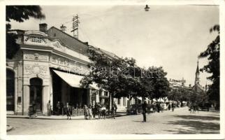 Losonc, Szűsz Kaviaren Kávéház / cafe, automobiles vissza So. Stpl (EK)