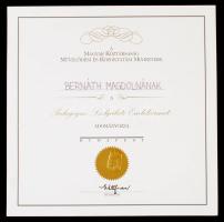 cca 1993-1994 Mádl Ferenc aláírása emlékérem-adományozó oklevélen.