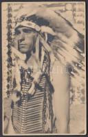 Indián férfi, fotólap, 8x13 cm / American indian, photo, 8x13 cm