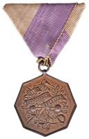 ~1920-1930. "Ujpesti Torna Egyesület / Ép testben ép lélek" bronz érem mellszalagon (40mm) T:2 Hungary ~1920-1930. "UTE (Ujpest Sport Club)" bronze medal on ribbon (40mm) C:XF