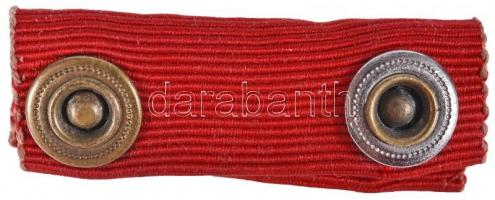 1943. "A Magyar Szent Korona-rend tisztikeresztje hadidíszítménnyel és kardokkal" zománcoz...