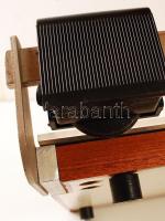 Lengyel gyártmányú papírvágó készülék, vágási méret 240mm, használtai útmutatóval