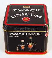 Zwack Uniqum 4x50 ml-es  kiszerelésben, fém díszdobozban