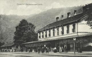 Garamberzence, Vasútállomás / railway station